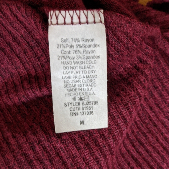 NWTs Edie boutique Lazy Sundays light medium Top - Picture 9 of 9